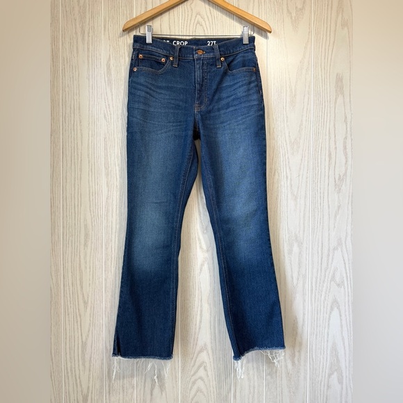 J. Crew Demi-Boot Crop Jean In Rinse Wash Size 27T LNC - Picture 1 of 4
